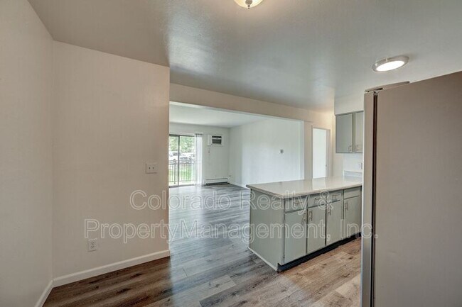 Building Photo - 5995 W Hampden Ave