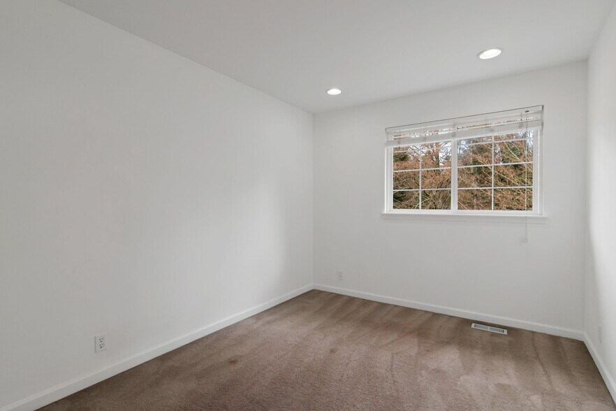 Building Photo - 3114 133rd Pl SE