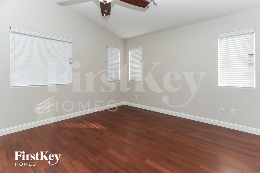 Building Photo - 6700 Rio Sands Ct