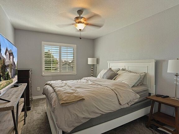 Building Photo - 1601 Barkley Ln