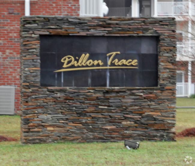 Dillon Trace Apartments 620 Dillon Trace St Sumter SC 29153
