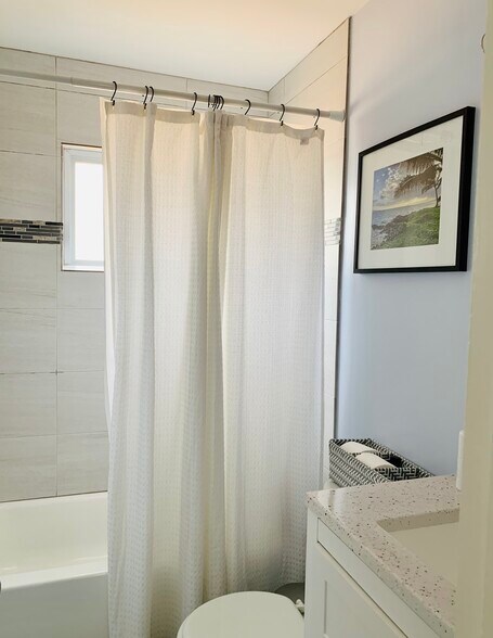 Building Photo - 1617 S Jackson St