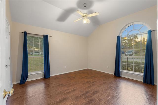 Building Photo - 1418 Holley Creek Ln