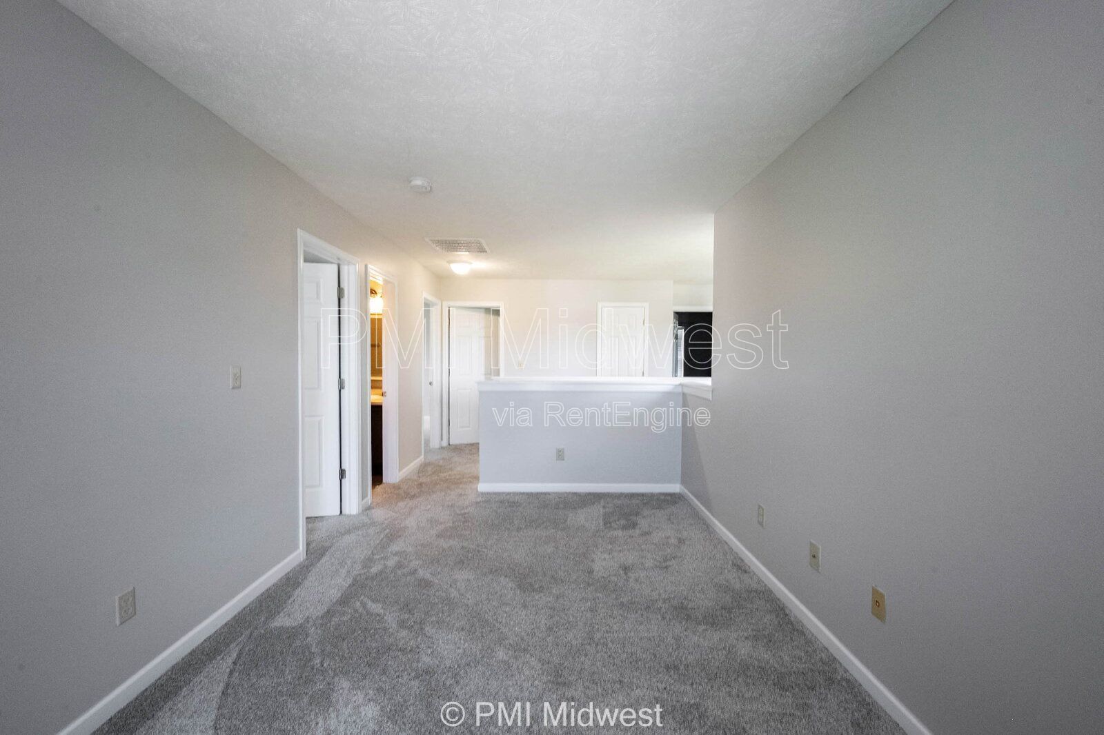 Building Photo - 8802 Benjamin Ln