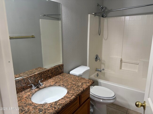 Building Photo - 1660 E Gary Dr