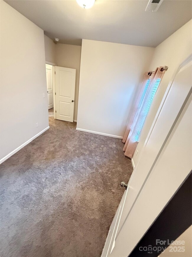 Building Photo - 5126 Idared Ct