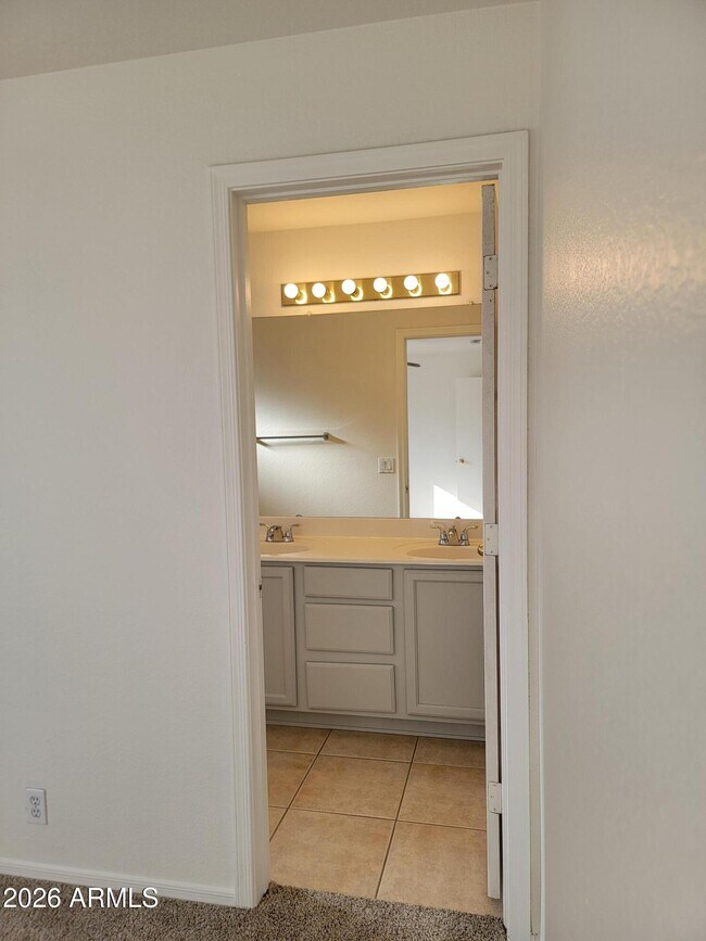 Building Photo - 4545 N 67th Ave