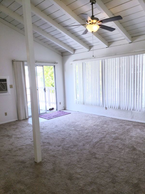 Building Photo - 410 S Orange Ave