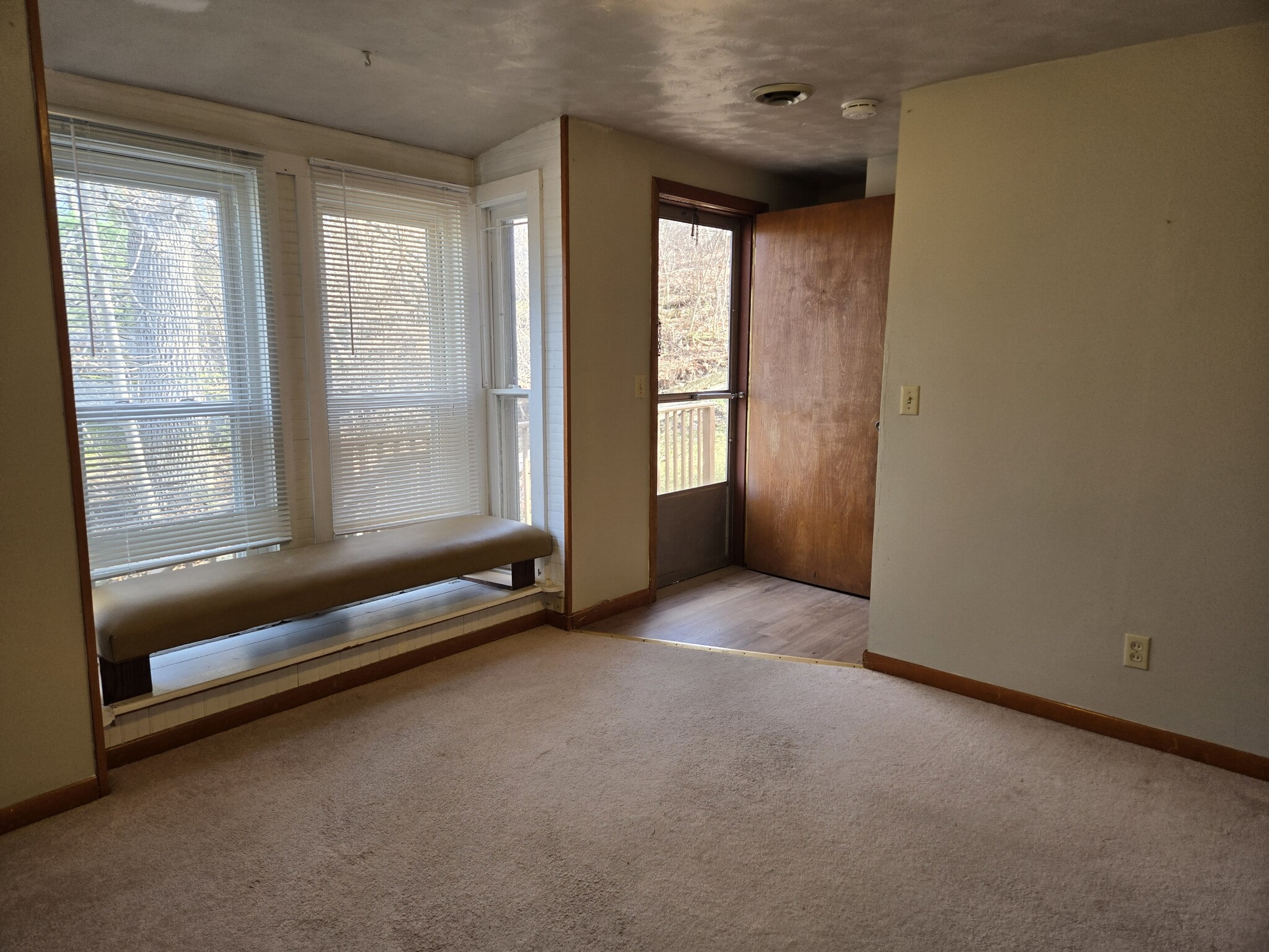 Building Photo - 1301 Grace St