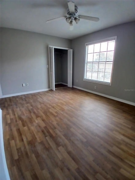 Building Photo - 7454 Wynnewood Square