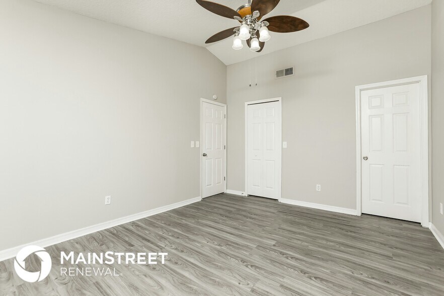 Building Photo - 9888 Balmoral Cir