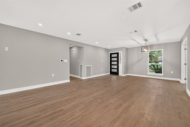 Building Photo - 1722 Shannon Valley Dr