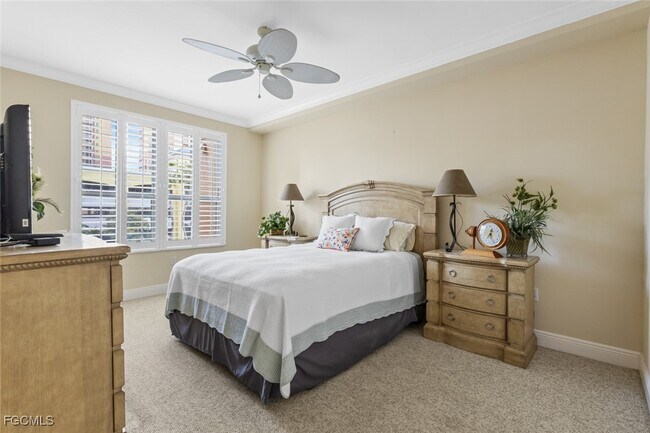 Building Photo - 2825 Palm Beach Blvd