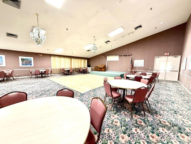 Building Photo - 3162 Via Poinciana