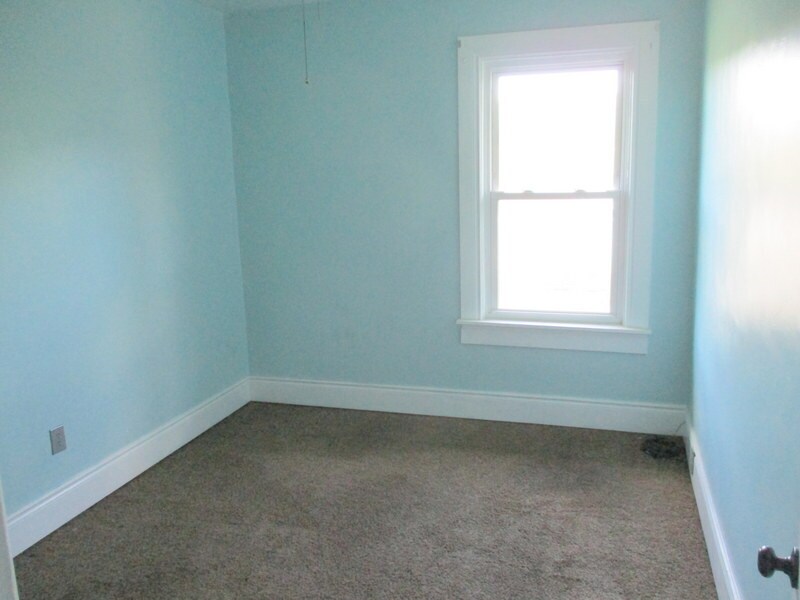 Building Photo - 323 Boyleston St