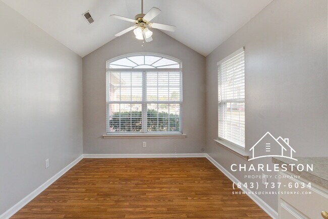 Building Photo - 7856 High Maple Cir