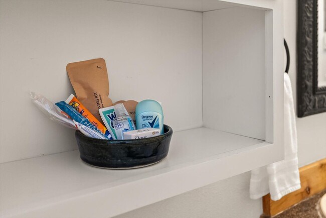 Building Photo - Glacier Chalet – Cozy Columbia Falls Retreat Near Glacier National Park