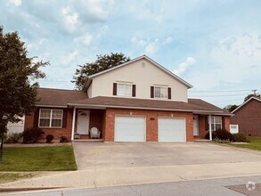 Building Photo - 2038-MF2-E5