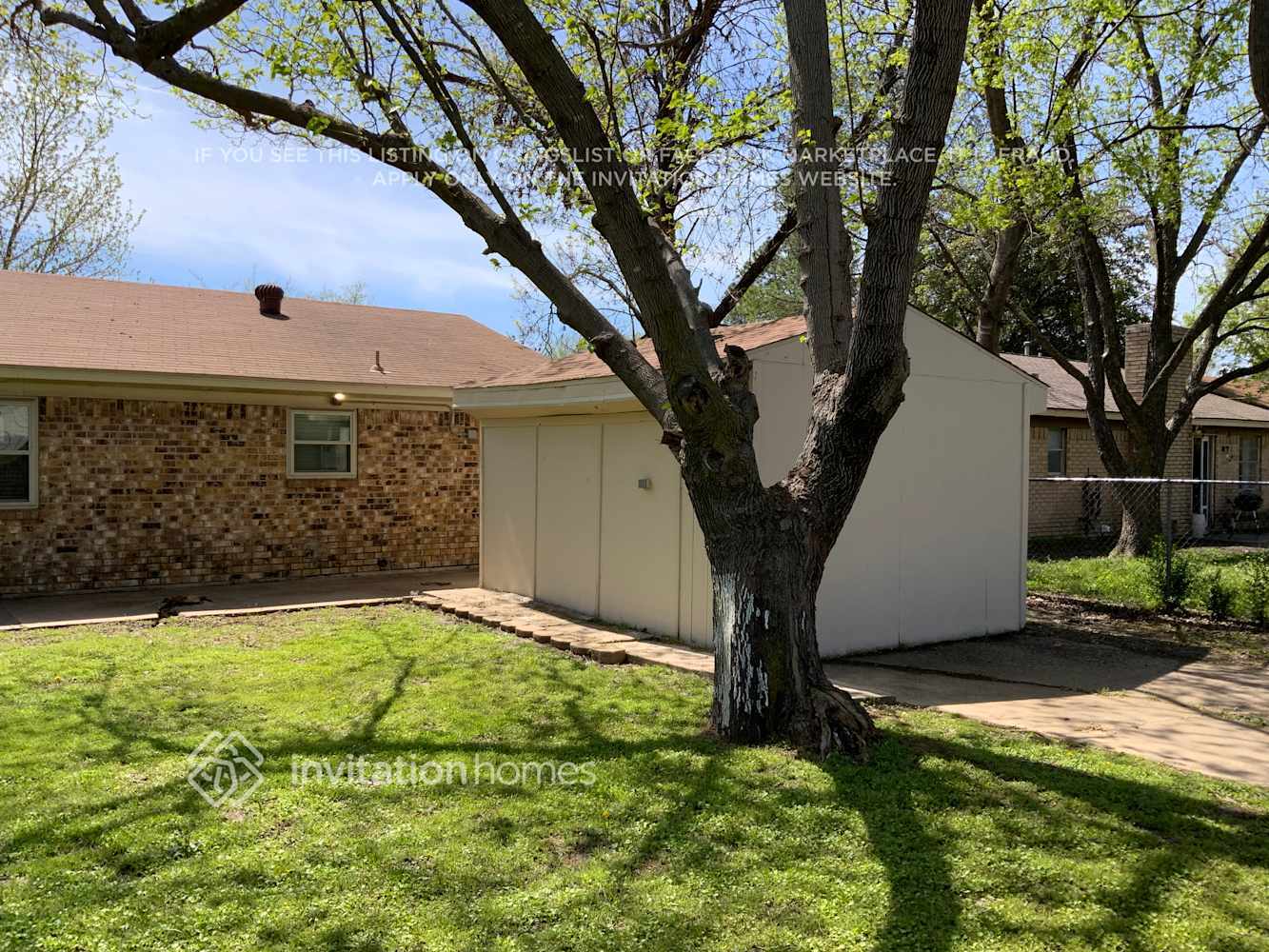 Building Photo - 3325 Hummingbird Ln