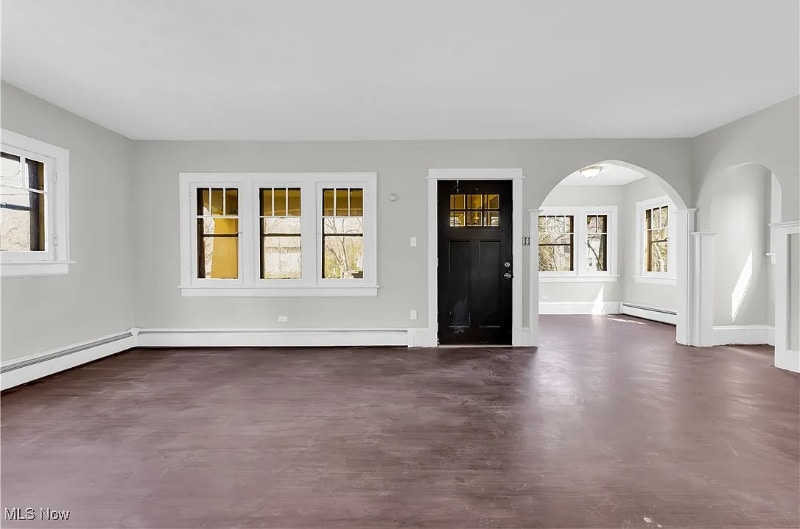 Building Photo - 908 Stadelman Ave