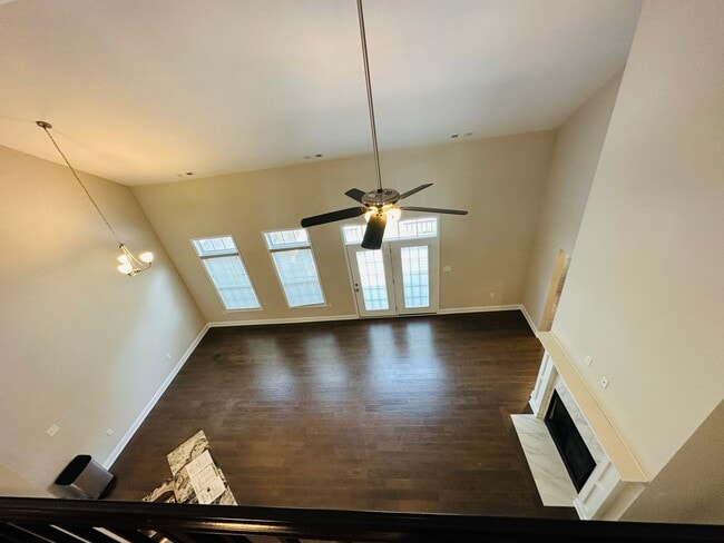 Building Photo - Spacious 3BR Home Near UT Hospital & Downtown Knoxville