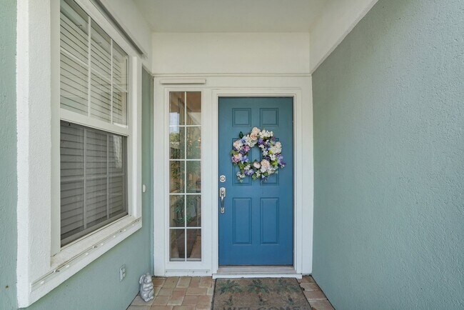 Building Photo - 17 Thomas Bee Dr