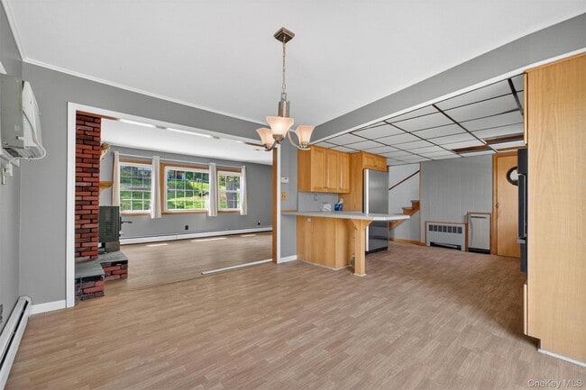 Building Photo - 50 Ellen Ave