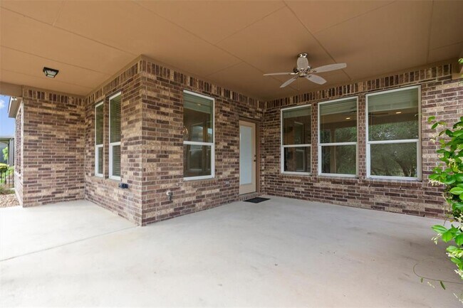 Building Photo - 108 Calhoun Ln