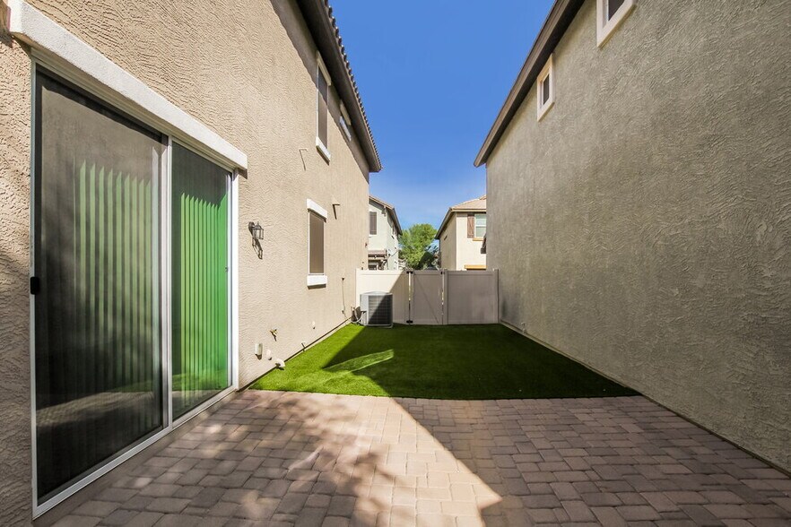 Building Photo - 29082 N 124th Ln