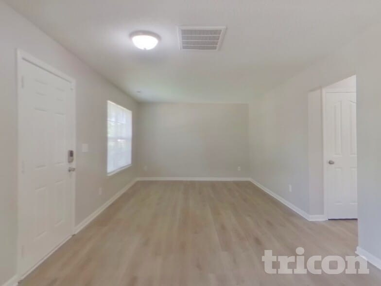 Building Photo - 10527 Madison Park Dr