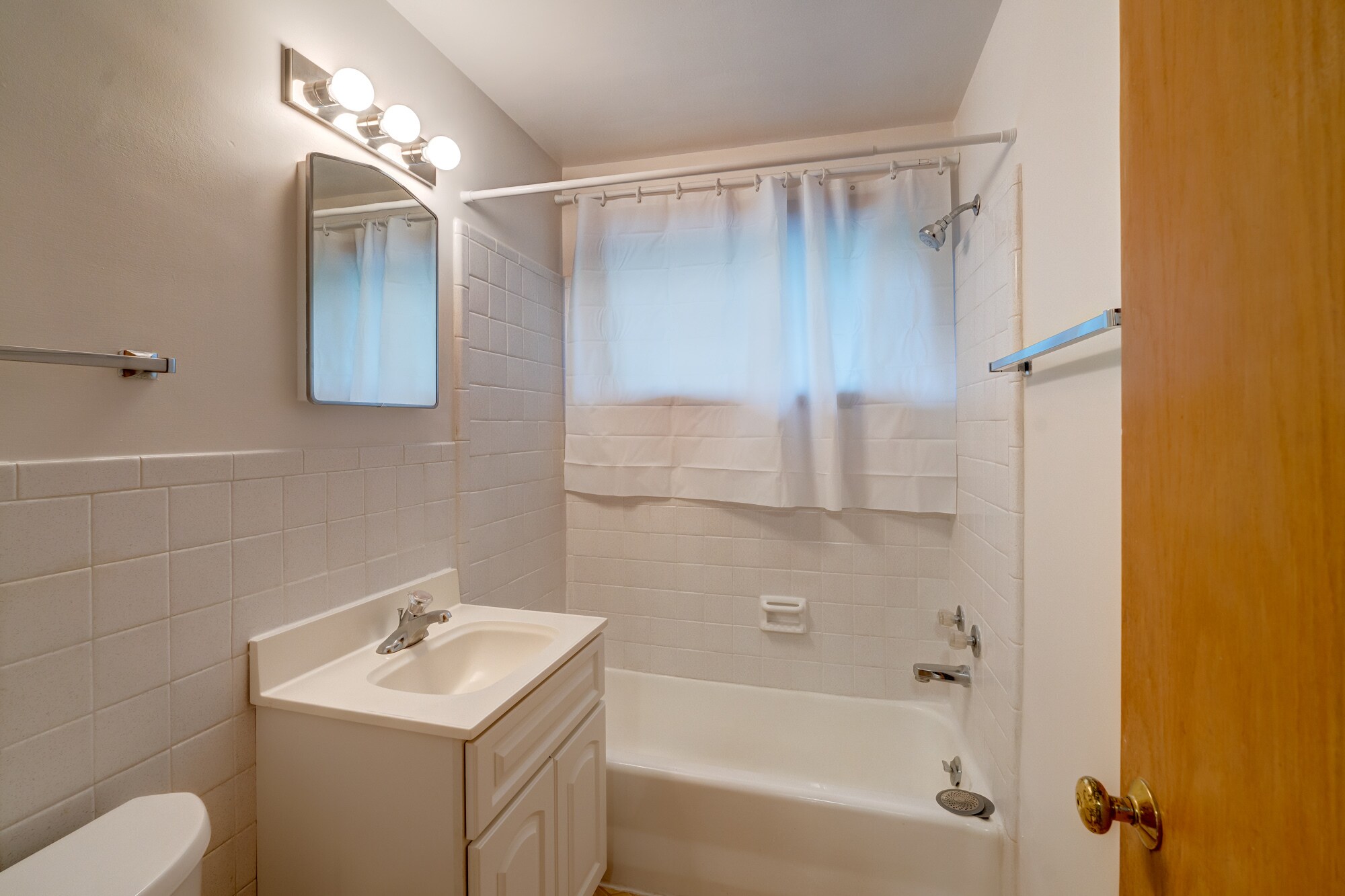 Building Photo - 4909 Ascot Ln