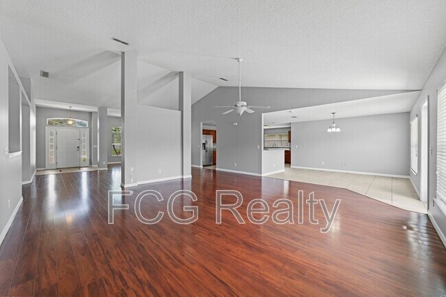 Building Photo - 3028 Sandstone Cir