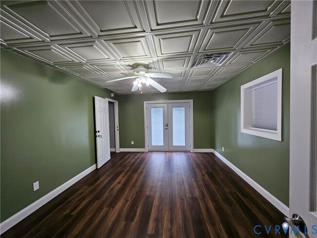 Building Photo - 5195 Lennie Rd