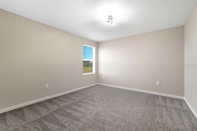 Building Photo - 724 Daring Dr