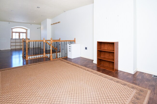 Building Photo - 92 S 24th St