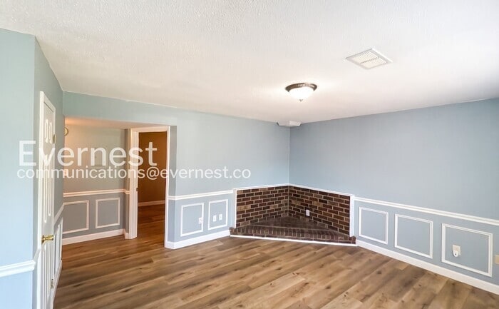 Building Photo - 3966 N Quail Ln