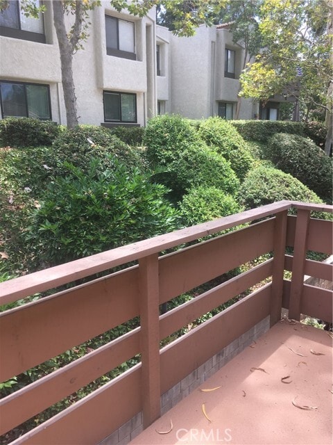 Building Photo - 22892 Hilton Head Dr