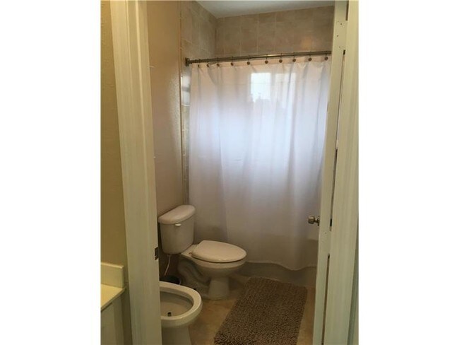 Building Photo - 7748 NW 200th Ln