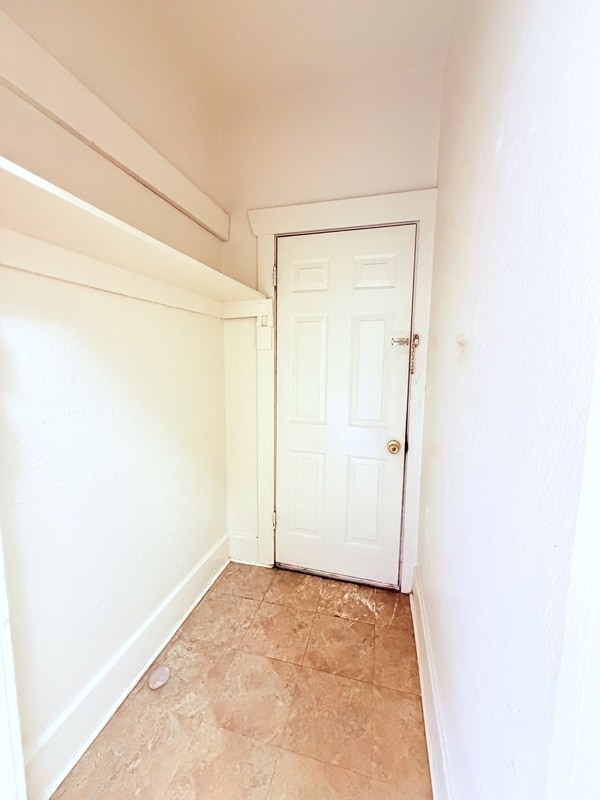 Building Photo - 722 E Drachman St