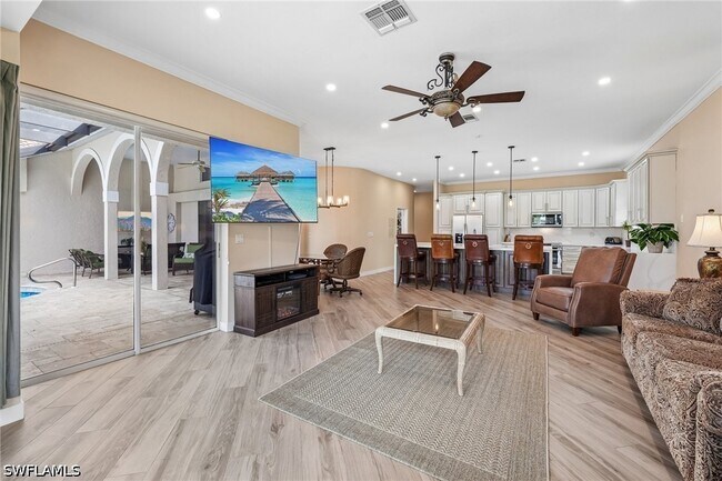 Building Photo - 8868 Lely Island Cir