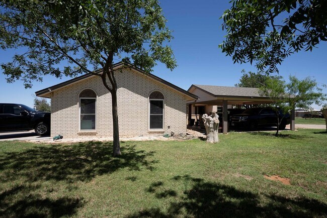 Building Photo - 16064 N Wichita Ave