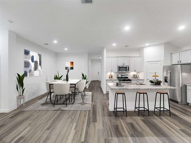 Building Photo - 387 Westlake Terrace Dr