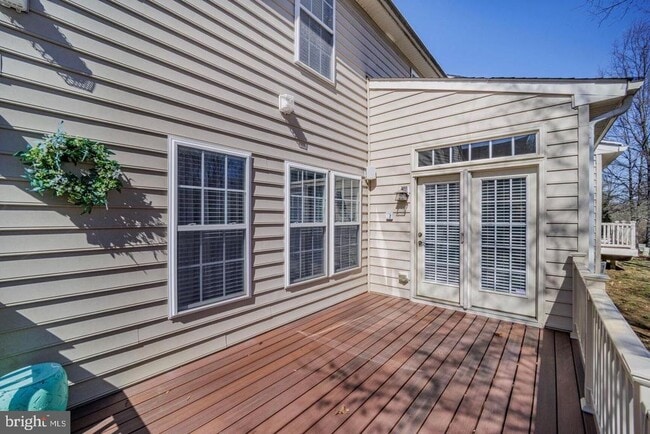 Building Photo - 2157 Vittoria Ct