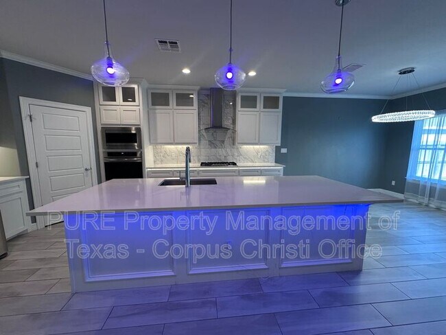 Building Photo - 7314 Longitude Ct