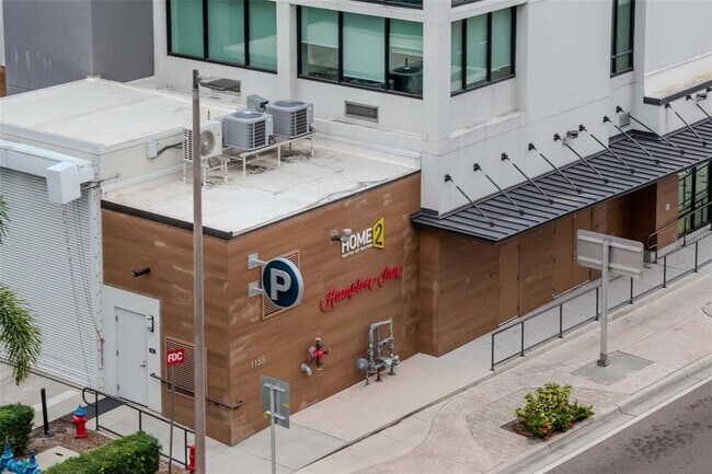 Building Photo - 1120 E Kennedy Blvd