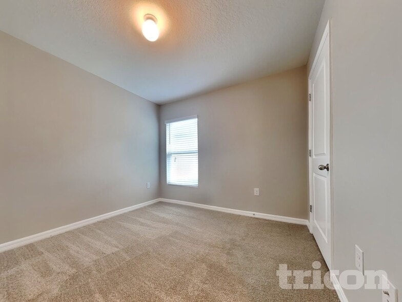 Building Photo - 7846 Broad Pointe Dr