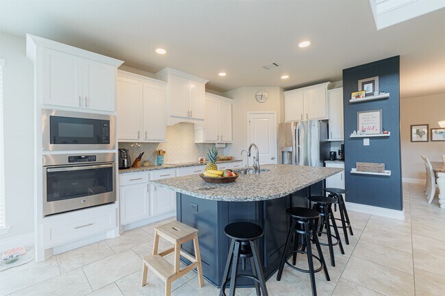 Building Photo - 3530 Auburn Creek Cir