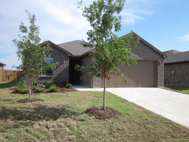 Primary Photo - 1420 Warringwood Dr