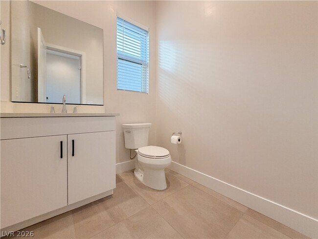 Building Photo - 10761 Canyon Bloom Dr