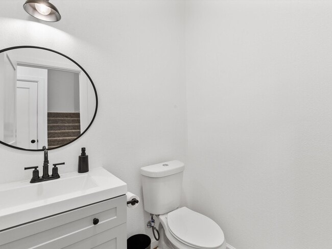 Building Photo - 3517 Mission St